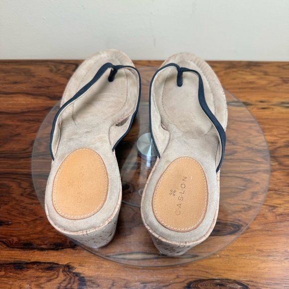 CASLON Carla Wedge Sandals in black - Picture 9 of 12